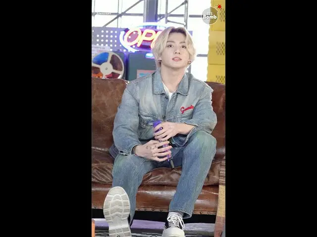 【公式】防弾少年団、[BANGTAN BOMB]「Telepathy」Stage CAM(Jung Kook focus)@ MTV Unplugged  - 