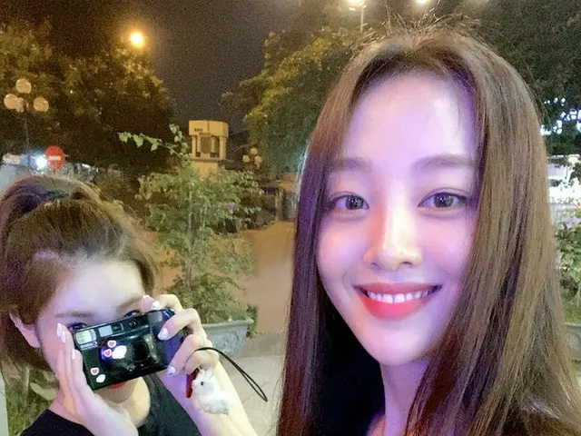 【t公式】今月の少女(Loona)、[ Yves]私たちいきいきしてた