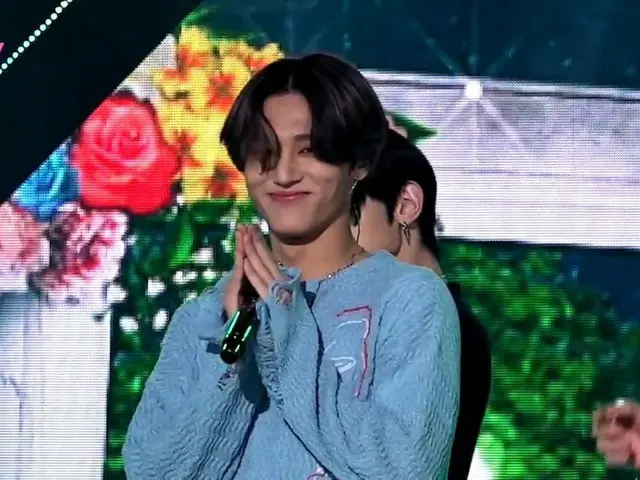 【T公式】ATEEZ、RT TheKpop：ウヨンがモソン129 ,,？人間がどのようにキュートちゃっかりすることができている？ #KPOP #THEKPOP 