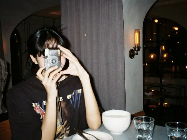 BLACKPINK LISA、2作品目の写真集を27日発売へ