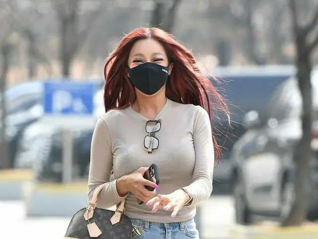 Jessi、「2時脱出Cultwo Show」出演のためSBSへ