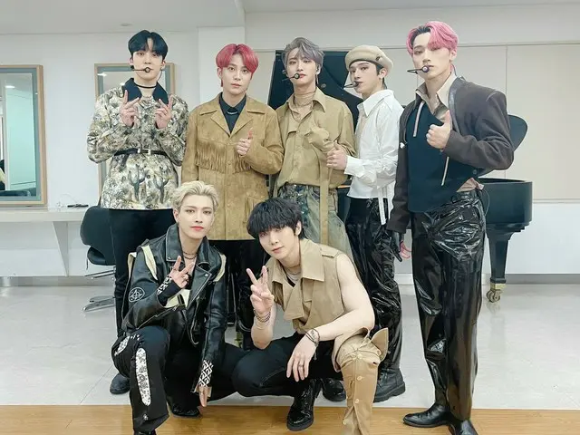 【T公式】ATEEZ、[📷] TODAY ATEEZ こちらのお付けそこ付け🎶 ATEEZと一生一緒にすることがATINYここ付け👍明日も一緒にしてくださ