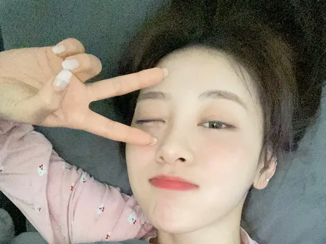 【t公式】今月の少女(Loona)、[ #イブ/ #Yves] Orbitおやすみなさい私の夢貸しwwww笑💗 #今月の少女(LOONA)#LOONA