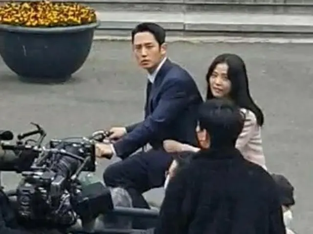 #BLACKPINK #Jisoo と俳優 #チョン・ヘイン のドラマが韓国で論争