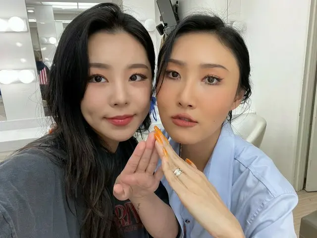 【t公式】MAMAMOO、[ #フィイン #ファサ] 私たちムームー皆さんしばらくして、10時30分 KBS2カムバックホーム🏠フィインがとファサと本放送を必