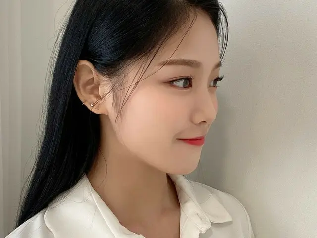 【t公式】今月の少女(Loona)、[ #ヒョンジン/ #HyunJin] Orbit！私のお気に入りの横、前の写真ですぅ！#今月の少女(LOONA)#LOON
