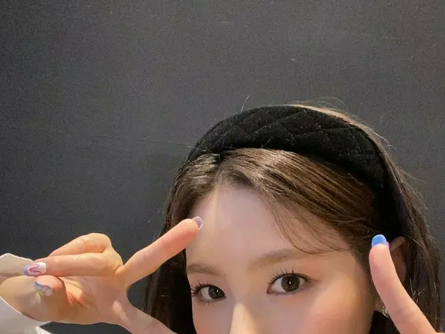 【t公式】(G)I-DLE_、[📸] Mnet「 #エムカウントダウン」に出演のご案内 ネバーランドを待っているぴょんアリ🐥MC MIYEONセルカ配信！