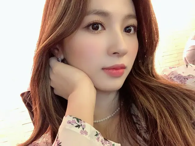 【t公式】Cherry Bullet、[ #JIWON]ルーレット～～～～～～ 愛してる!!!!!!! #CherryBullet #CherryBullet