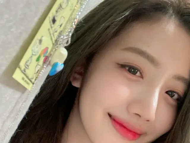 【t公式】Cherry Bullet、[ #ユーズド#YUJU] wwww♥️ 好きルーレット😊 じっくり育っ区〜 #CherryBullet#Cherry