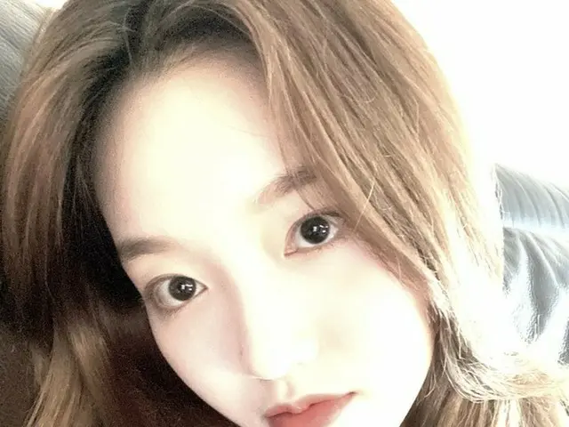 【t公式】今月の少女(Loona)、[ #高原/ #GoWon]指宿姉が選んくれた写真タイプう？何とかありがとうイブだ☺🥳☺#今月の少女(LOONA)#LOO