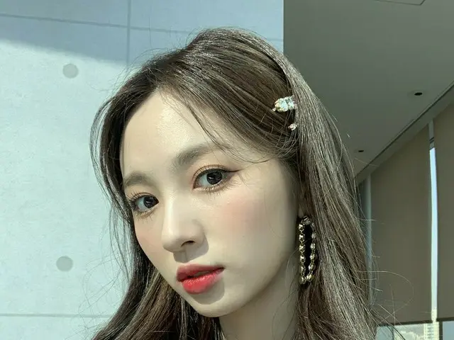 【t公式】Cherry Bullet、[ #サポート#JIWON]ルーレットとてもありがたく好き❤️ #CherryBullet #CherryBullet