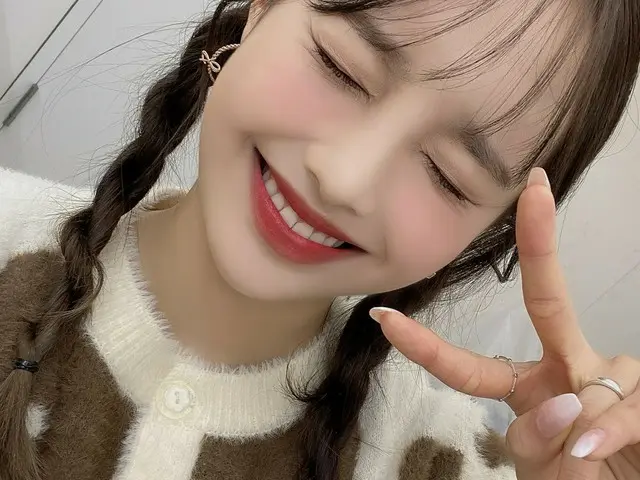 【t公式】今月の少女(Loona)、しばらくして、午後10時30分(KST)TVの前で #中央ラング会う約束したOrbit！🕥🤙一瞬も目を離せない#鋼部隊本