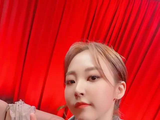 【t公式】MAMAMOO、[ #ムンビョル] しばらくして、9時、我々ムームー皆さん ネイバーナウ」studioドアナイト」 本放送を必ず見て一緒にい❤️#MA