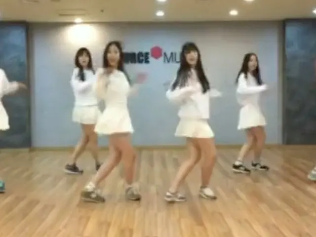 GFRIEND オムジ、デビュー当時の映像を公開