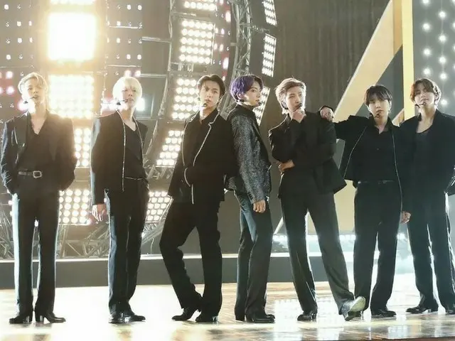 BTS(防弾少年団)、「2021 Billboard Music Awards」で新曲「Butter」の初パフォーマンスを披露