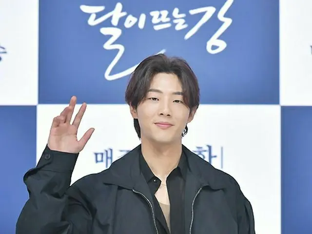 キーイースト、ジス(俳優) との専属契約を解除との報道。