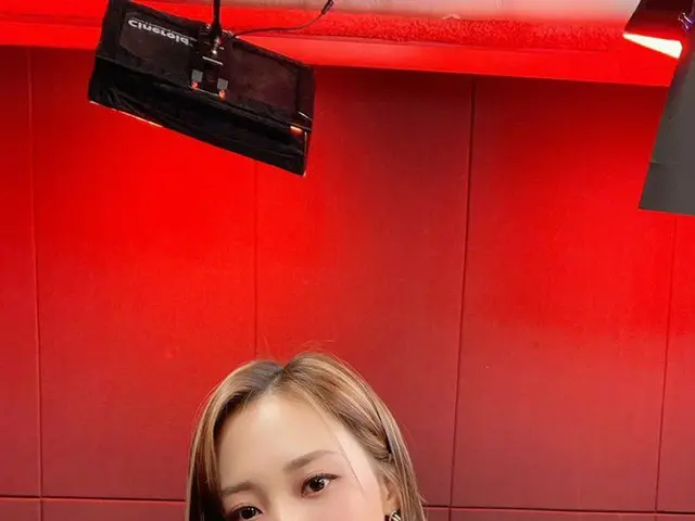 【t公式】MAMAMOO、[ #ムンビョル] 私たちムームー皆さんしばらく9時 ネイバーナウ」studioドアナイト」 星と月曜病を飛ばし見ましょう！🙌🏻�