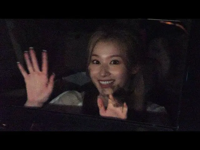 【直カムS】TWICE_ サナ直カム(TWICE_ _ SANA)@ネイバーNOW噂の子供仕事帰り  
