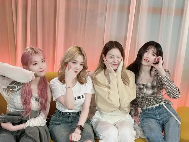 【t公式】fromis_9、[💌 #fromis_9] #英知zip🏡に遊びに行ったフロムがたち💕照れ照れたプロンプトがたち💕と一緒にした火曜日の夜🌛