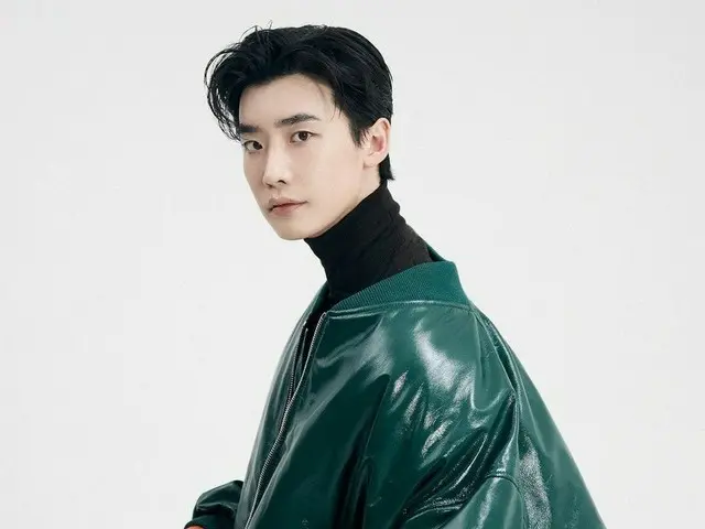 PRADAのファッションショーSS22、「招待された芸能人のファッション」が韓国で話題