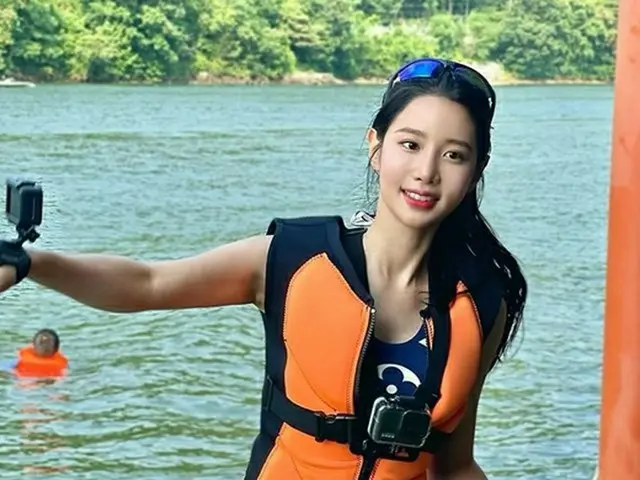 BERRY GOOD 出身チョヒョン、ビキニ姿を公開