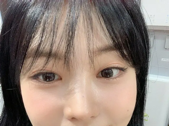 【t公式】EVERGLOW、[ #県]この時間だからすごく眠いよ😴フォーエバー見たい❤ジャルジャ
