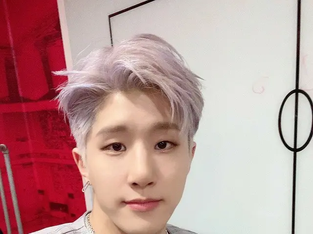 【T公式】ASTRO、ロハ！今日一日も、私たち待ってくれてとてもありがとう！舞台熱心たので気に入ってくれたらいいですね(笑)とてもありがたく！旧ううっバーアーム