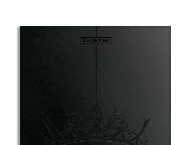 【d公式yg】BLACKPINK、 [4 + 1] THE ALBUM PHOTOBOOK [LIMITED EDITION] Pre-order notice