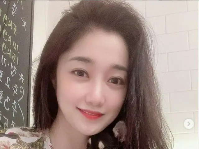 「NINE MUSES」出身セラ、パニック障害とうつ病だと診断されて2年、ADHDの治療を受けて4か月になることを明かして話題に