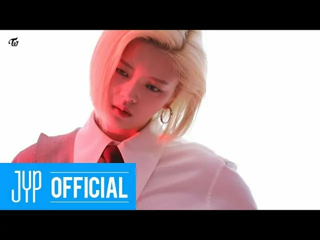 【公式】「TWICE "、TWICE JEONGYEON x Esquire Behind the Scenes  