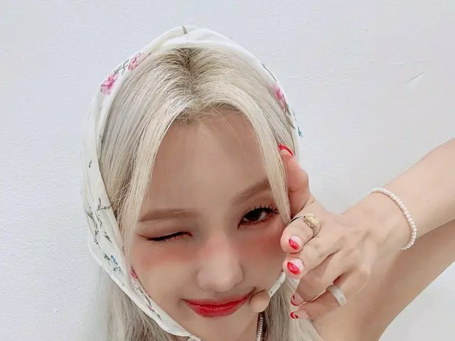 【t公式】(G)I-DLE_、RT showchampion1： #ソヨンと一緒なら！ #Weather心配NO！いつも晴れ！ しばらくして、5時#SHOW C