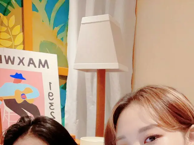 【t公式】MAMAMOO、[ #ソーラー #ムンビョル]今日は太陽電池及びムンビョルこの一緒にネイバーナウ」studioドアナイト「私たちムームー皆さんしばらく