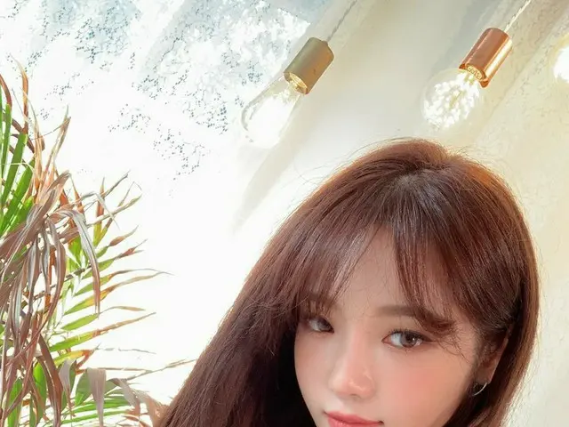 【t公式】fromis_9、[ #支線]この写真を上げた敵でしょう？🤔昨日よりさえもナウン暑さですね😡みんな暑さも避けています🥵ハァッ#gam_sun_l