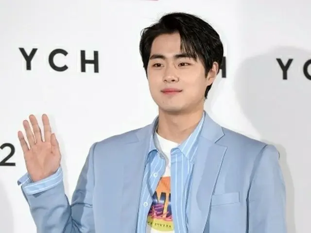 俳優チョ・ビョンギュ、虚偽内容掲載者に積極的な法的対応を改めて強調