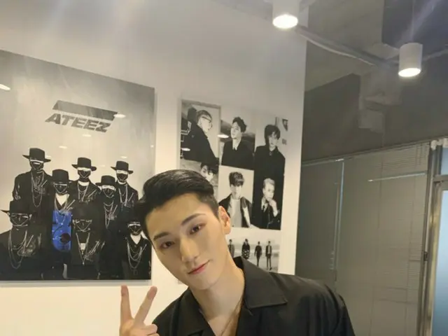 【T公式】ATEEZ、[ #産】ティーニーたち〜30分に開始します！ファンカフェにサッと来オー！ #ATEEZ #ATEEZ