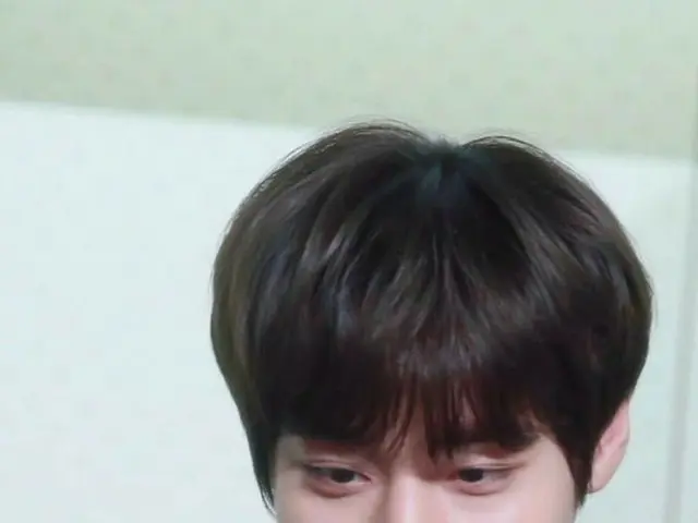 #WannaOne 出身 #パク・ジフン、「彼女の証拠」が韓国で話題