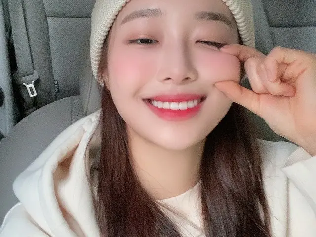 【t公式】今月の少女(Loona)、[ #中央/ #Chuu] Orbitたちを愛して多くの愛の愛🌸 #今月の少女(LOONA)#LOONA