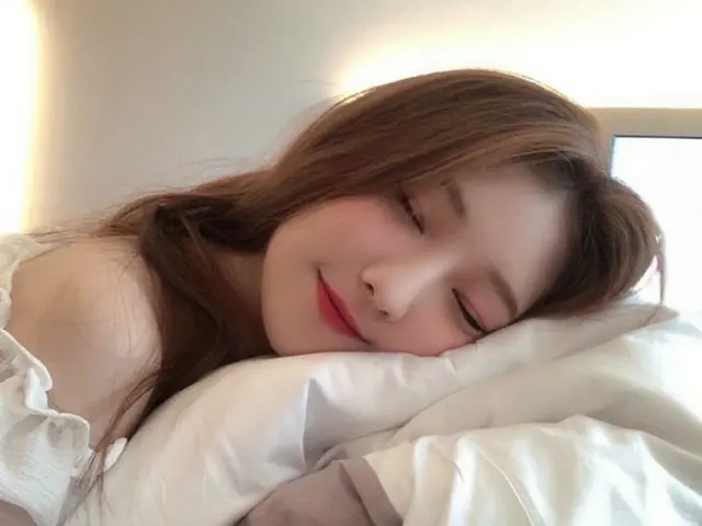 【t公式】今月の少女(Loona)、[ #余震/ #YeoJin]思い出の旅はいつも面白いよ🧡Orbit🧡も私とのように思い出の旅ヘヨ！(ああ！フロッグすぐ