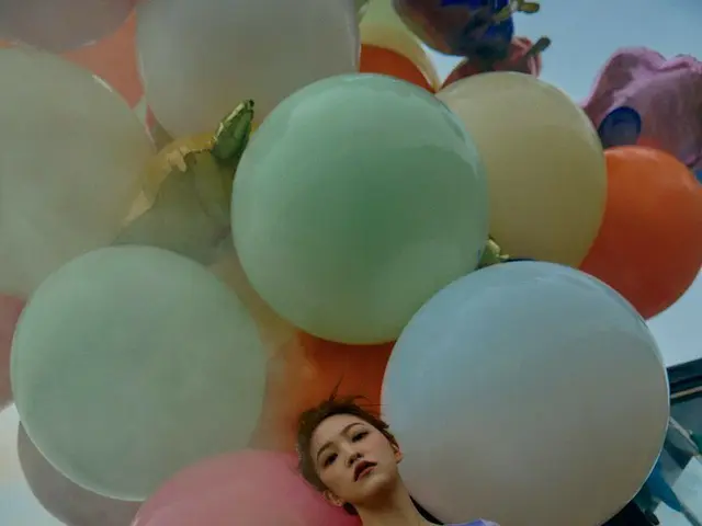 【t公式】RED VELVET、Red Velvet Red Velvet The 6th Mini Album「Queendom」 -  Carnival �