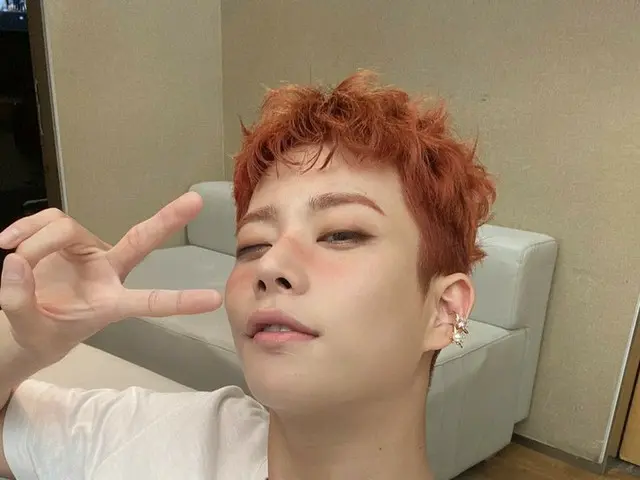 【T公式】ASTRO、今日一日も苦労したの> <ライターエムグト #自宅で #すっぽり休息を取る #🍀