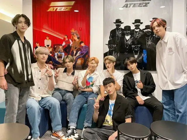 【T公式】ATEEZ、[📷]❤ATINY1000THDAY❤Behind Photo ⠀ ATINY 1001日にも一緒に航海していただけるのですか？⛵ ⠀ 