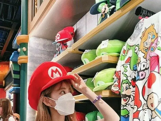 宮脇咲良、7月下旬に弟と出かけたUSJの“VIP価格”が話題となっていた
