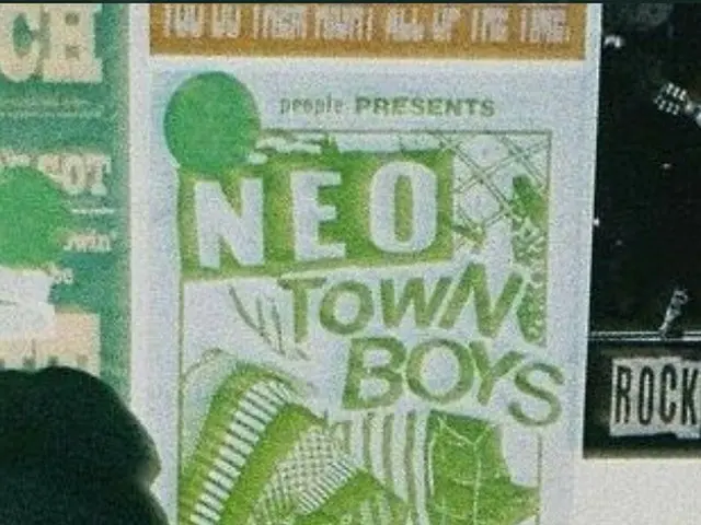 アメリカのバンド「Downtown Boys」、「NCT 127」_のプロモーション写真が自身の2016年のコンサートポスターの盗用ではないかとSNSで指摘