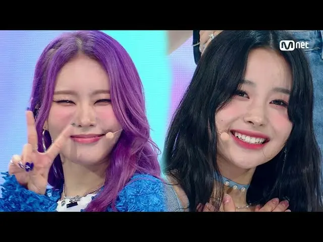 【公式mnk】爽やか♡溌剌「Weeekly_ 」の「Holiday Party」の舞台#MCOUNTDOWN_ EP.722 | Mnet 210826放送  