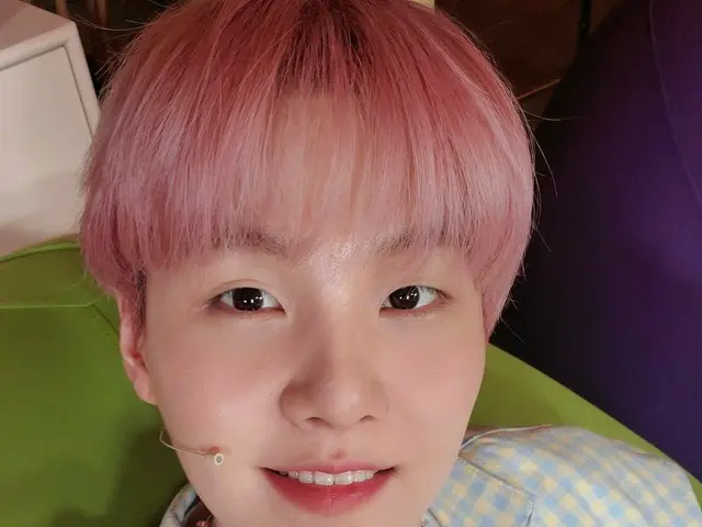 【d公式big】RT BTS_twt：ピンクピンク