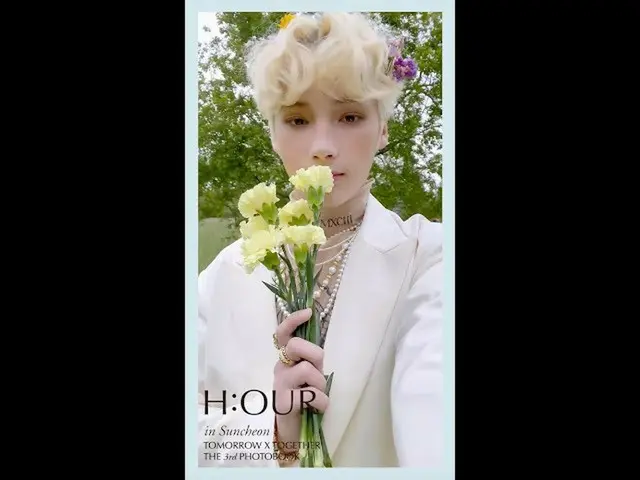 【公式】TXT、TXT(TOMORROW X TOGETHER(TXT))THE 3RD PHOTOBOOK「H：OUR」#HUENINGKAI #Shorts