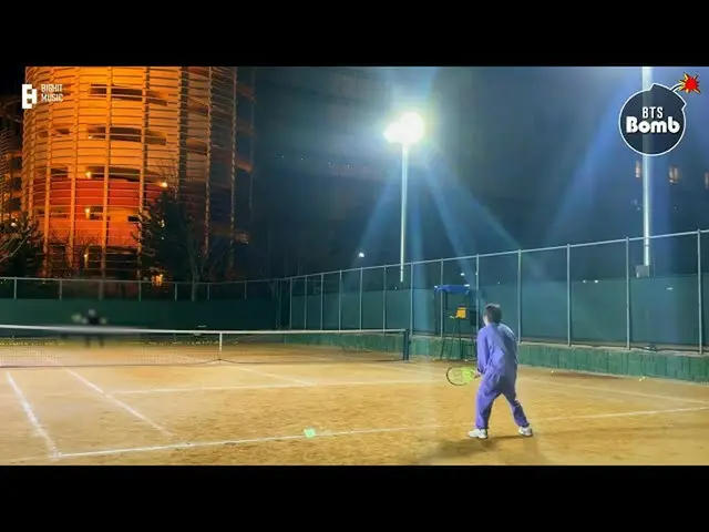 【公式】防弾少年団、[BANGTAN BOMB] Jin's Tennis Practice  -  BTS(BTS(防弾少年団))  