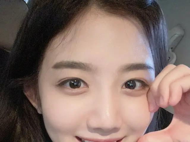 【t公式】Cherry Bullet、[ #YUJU]ルーレットこんにちは(笑)ハート！ #CherryBullet #Cherry Bullet