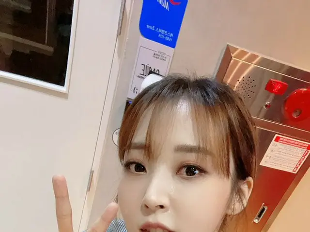 【t公式】MAMAMOO、[ #ムンビョル] 私たちムームー皆さん星と一緒に ネイバーナウ」studioドアナイト ”しばらく 後9時に会いましょう🤎#MAM