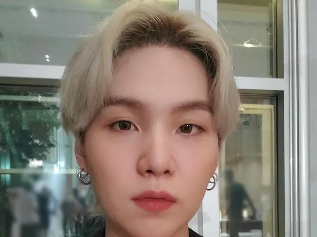 【d公式big】RT BTS_twt：破るよいしょ〜